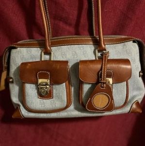 **EUC** Vintage Dooney & Bourke satchel